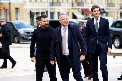 Amerikaanse gezanten zitten samen met Zelensky in Kiev, na “constructieve” gesprekken in Moskou