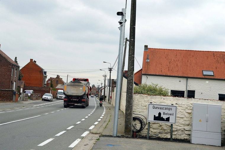 Quevaucamps : Une dame fauchée par une voiture alors qu’elle traversait un passage piéton