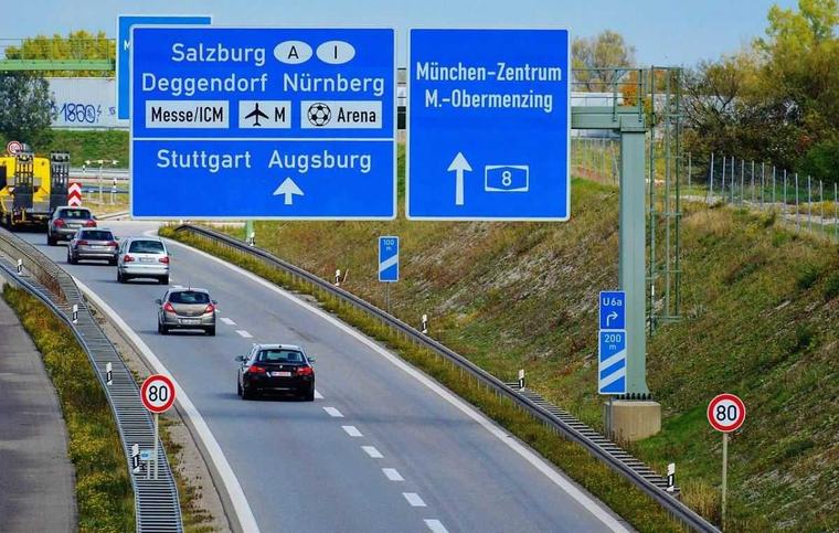 Veel bestuurders kennen dit onbekende verkeersbord in Duitsland niet: deze boete riskeer je