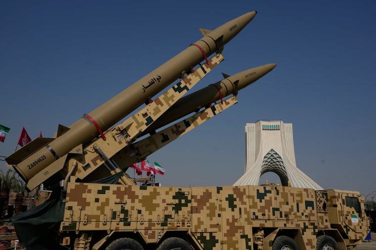 DIRECT - Guerre au Moyen-Orient: le Koweït visé par des missiles et drones iraniens