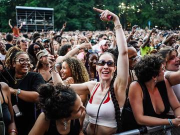 Onderzoek Testaankoop: Brosella behandelt bezoeker het best, Couleur Café nipt geslaagd