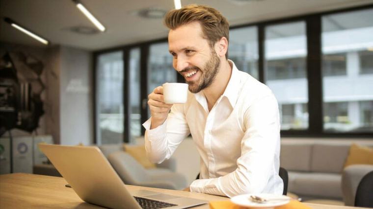 AI-managers stimuleren meer eerlijkheid bij medewerkers dan mensen