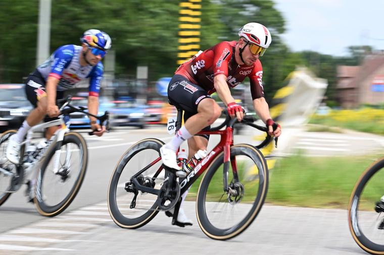 ZLM Tour : Lionel Taminiaux remporte la 4e étape après avoir résisté au retour du peloton