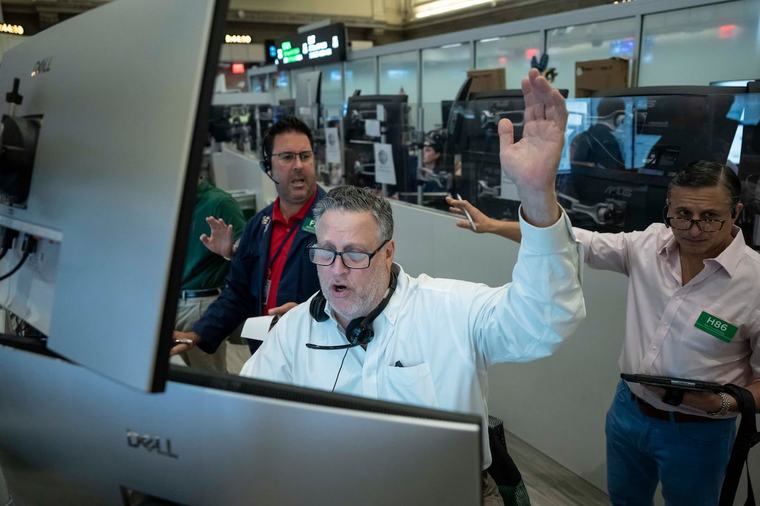 Wall Street en baisse, s'inquiète d'un rapport sur l'emploi jugé trop bon : "Une bonne nouvelle, c'est une mauvaise nouvelle"