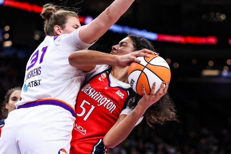 WNBA : Phoenix, avec Kyara Linskens, s'incline 84-94 face à Washington et manque les playoffs