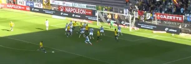 GOAL: Van De Perre maakt op prachtige wijze zijn eerste doelpunt in de JPL