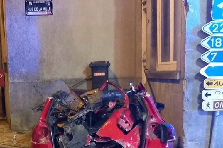 Grave accident dans le centre-ville de Couvin: une voiture percute une façade en pleine nuit