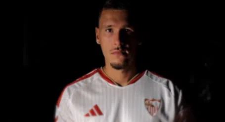 OFFICIEEL: Stassin trekt op huurbasis richting Spanje