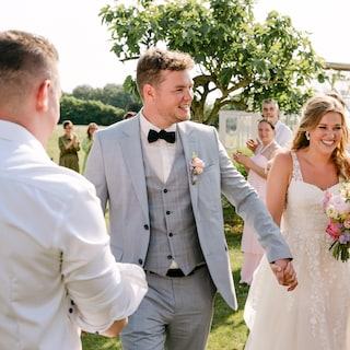 ‘Gaan we kussen nu, of niet?’: Hyndi en Valentin stelen de show in aflevering drie van ‘Blind getrouwd’