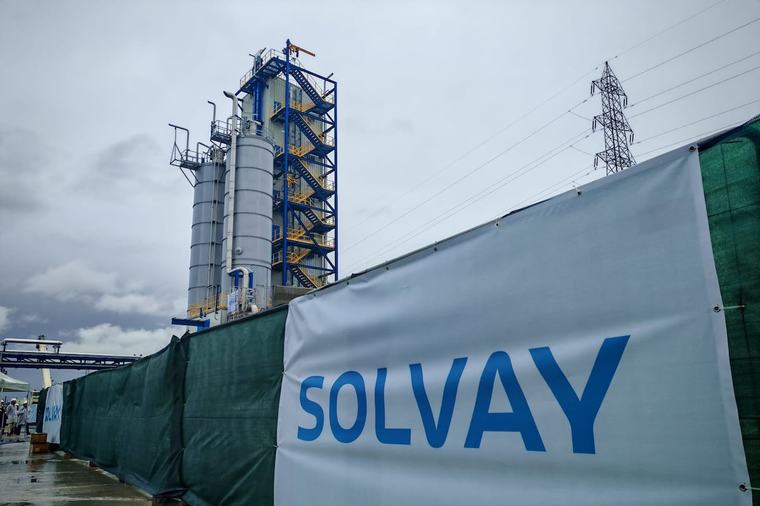 Solvay double ses services aux producteurs de semiconducteurs à Taiwan