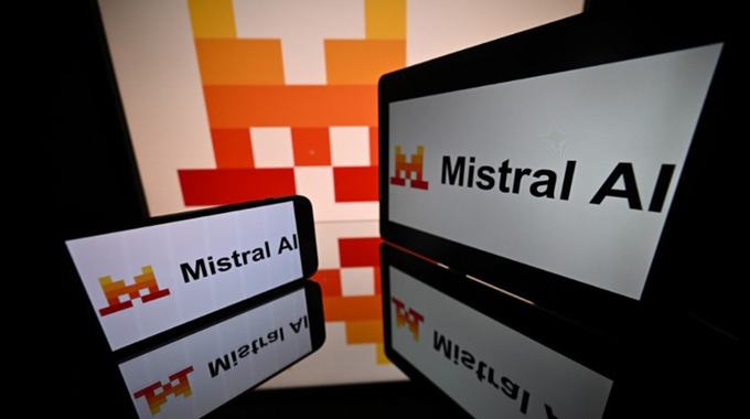 Frans AI-bedrijf Mistral haalt 3 miljard euro op