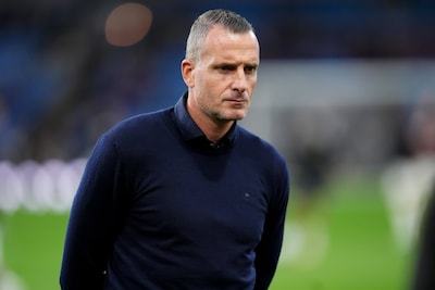 Na vijf speeldagen op de allerlaatste plek: Nicky Hayen gaat met Burnley opnieuw onderuit in Engelse tweede klasse
