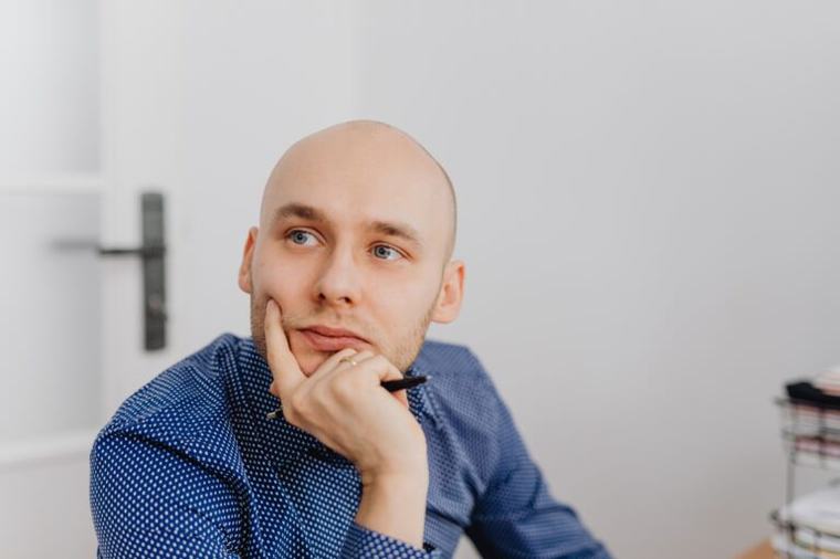 Waarom overleden dierbaren in ons hoofd blijven voortleven