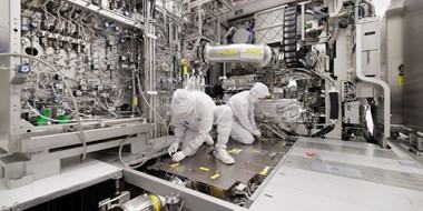 UBS: ASML zet goede stappen met High NA