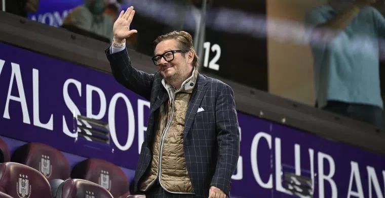'Coucke haalt ook zijn vertrouweling Mary naar Anderlecht'