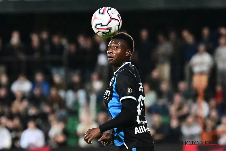 "Club Brugge zal wellicht weer strijden voor de titel, maar ze zijn verzwakt"