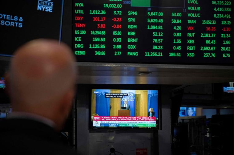 Wall Street reste suspendue aux évolutions au Moyen-Orient