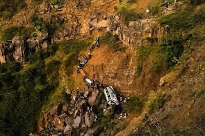 Bus stort in afgrond in Kaapverdië: minstens 25 doden, vooral kinderen en jongeren