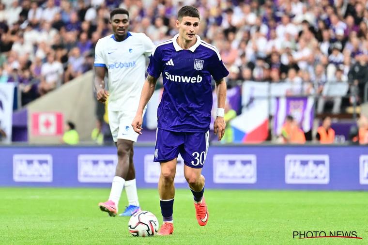 Vanhaezebrouck ziet logica in transfers Anderlecht: "Daar moest wel iets bij"