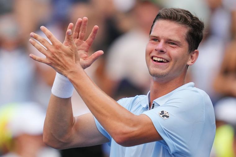 Octagon met la main sur la sensation de New York Alexander Blockx, qualifié pour les huitièmes à l'US Open