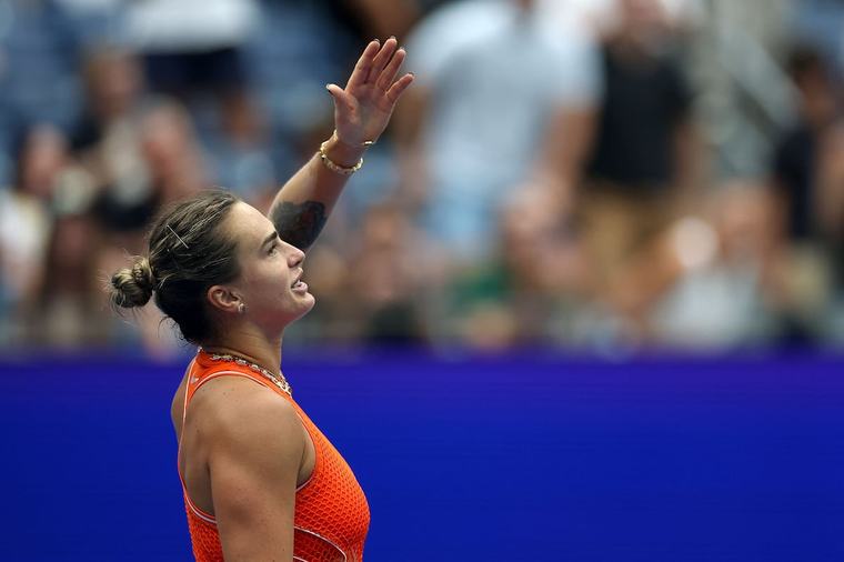 US Open : Aryna Sabalenka poursuit sa route en quarts de finale, Alcaraz fait de même côté masculin