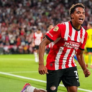 Van pendelkampioen tot landskampioen? Fernandez schittert op middenveld van PSV Eindhoven