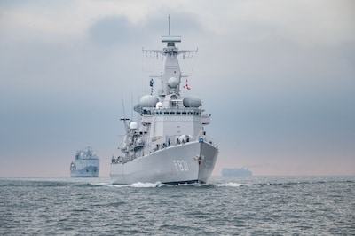 Matroos (24) veroordeeld na seks op Nederlands marineschip: filmende collega zwaarder gestraft