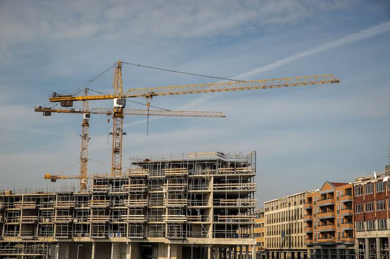 TVA sur le neuf : une baisse à 6 ou 12 % pourrait-elle débloquer l’accès au logement ? “30 000 € de différence sur un projet pour un jeune acheteur”